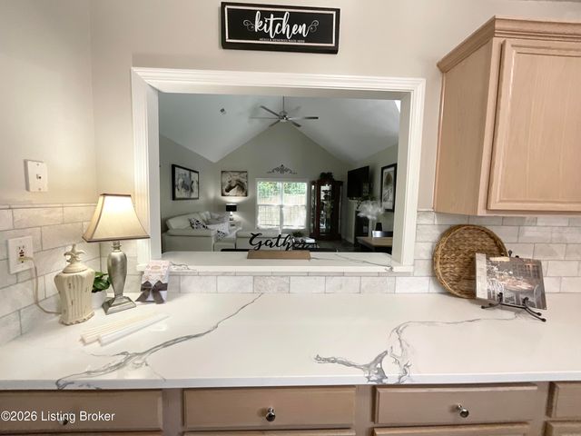 510 Eastgate Village Wynde, Louisville, KY 40223