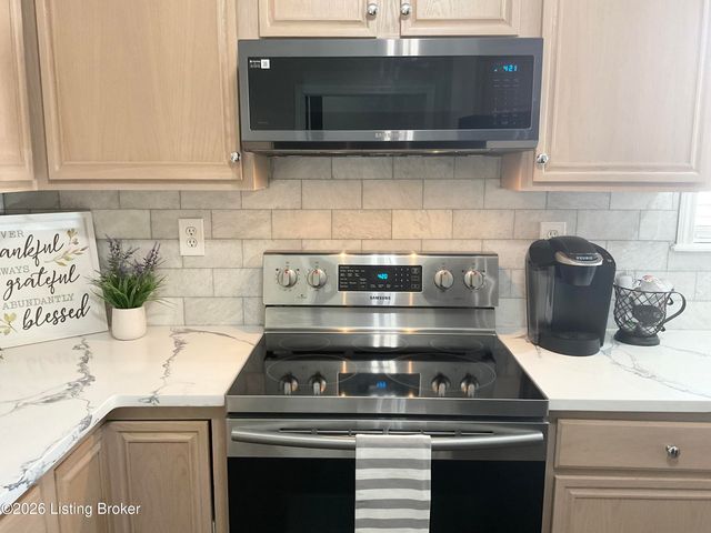 510 Eastgate Village Wynde, Louisville, KY 40223