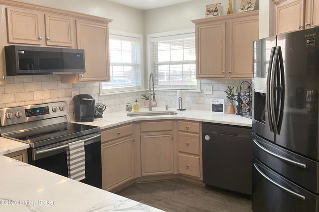 510 Eastgate Village Wynde, Louisville, KY 40223