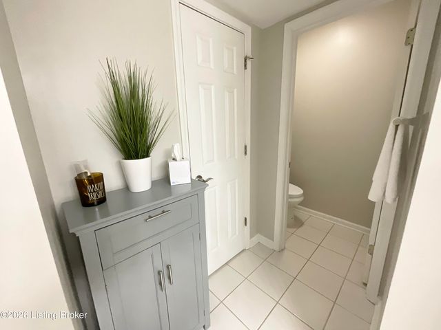 510 Eastgate Village Wynde, Louisville, KY 40223
