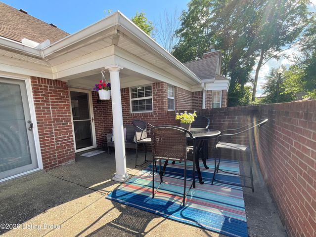 510 Eastgate Village Wynde, Louisville, KY 40223
