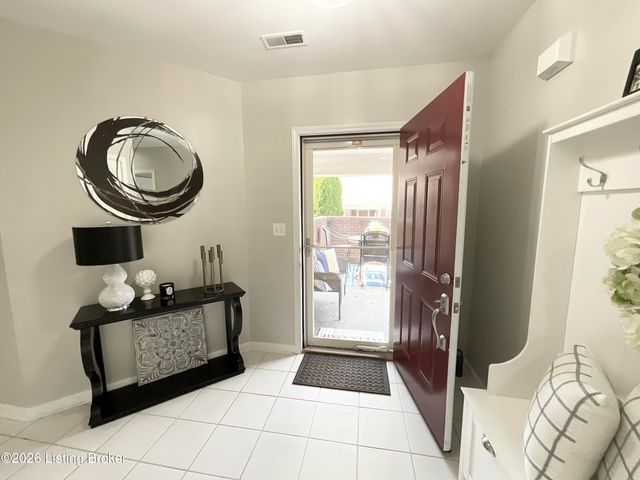 510 Eastgate Village Wynde, Louisville, KY 40223