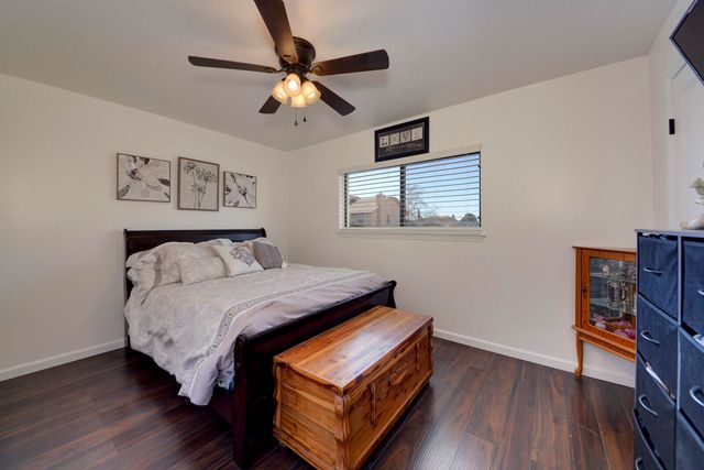 1720 Faith Court NE, Albuquerque, NM 87112