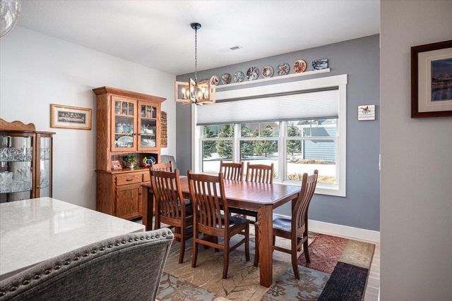 329 River POINT, La Crosse, WI 54601