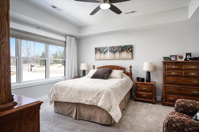 329 River POINT, La Crosse, WI 54601