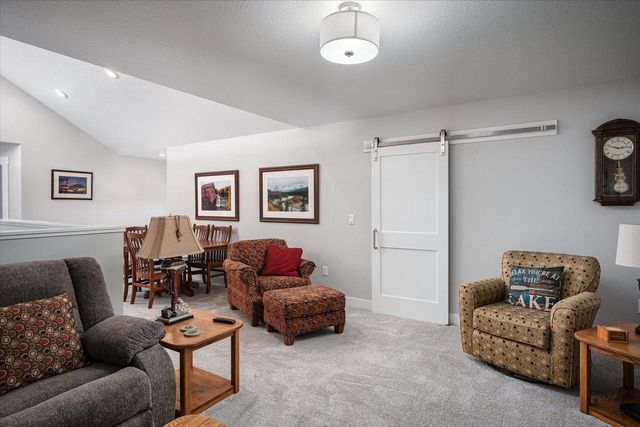 329 River POINT, La Crosse, WI 54601