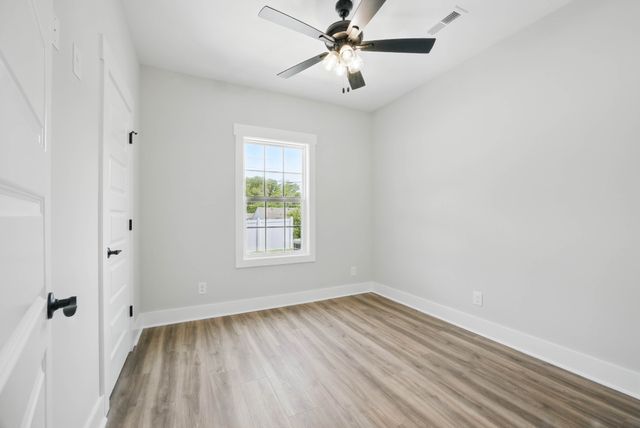 535 Charleston Cove Way, Clarksville, TN 37043