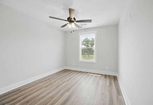 535 Charleston Cove Way, Clarksville, TN 37043