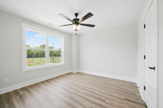 535 Charleston Cove Way, Clarksville, TN 37043
