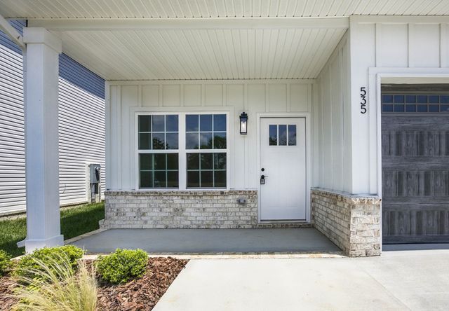 535 Charleston Cove Way, Clarksville, TN 37043