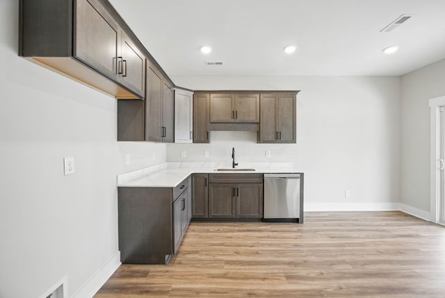 535 Charleston Cove Way, Clarksville, TN 37043