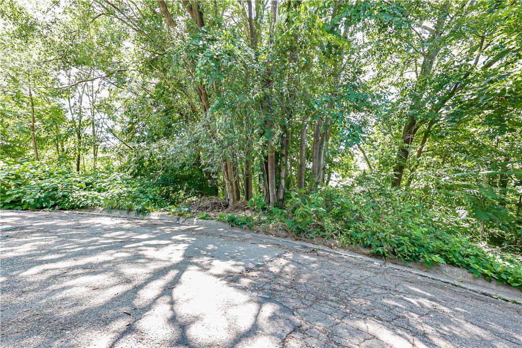 Lots 12-14 Ross Ave, New Kensington, PA 15068