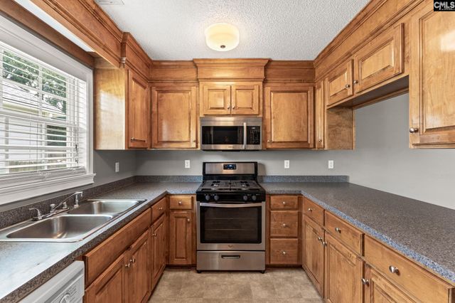 200 Lee Ridge, Columbia, SC 29229