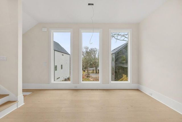 3245 Mae NE Avenue, Atlanta, GA 30319