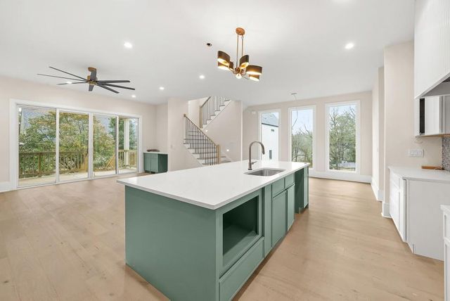 3245 Mae NE Avenue, Atlanta, GA 30319