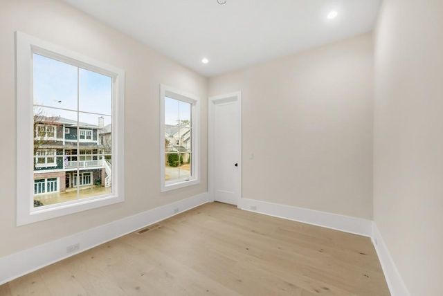 3245 Mae NE Avenue, Atlanta, GA 30319