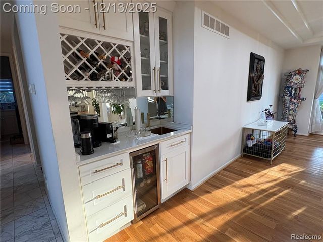 3835 Ranya Drive, Commerce Twp, MI 48382