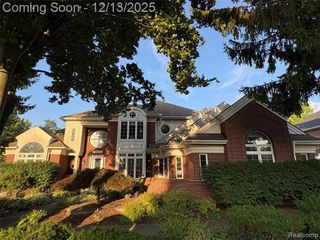 3835 Ranya Drive, Commerce Twp, MI 48382