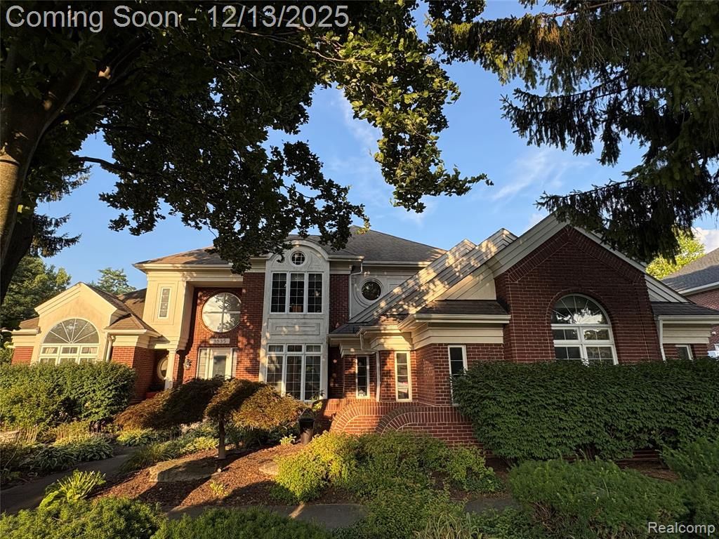 3835 Ranya Drive, Commerce Twp, MI 48382