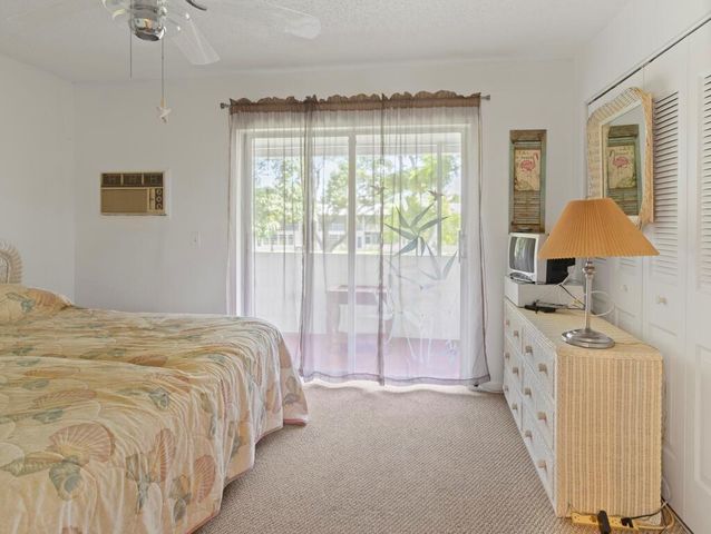 67 Sussex C 67, West Palm Beach, FL 33417