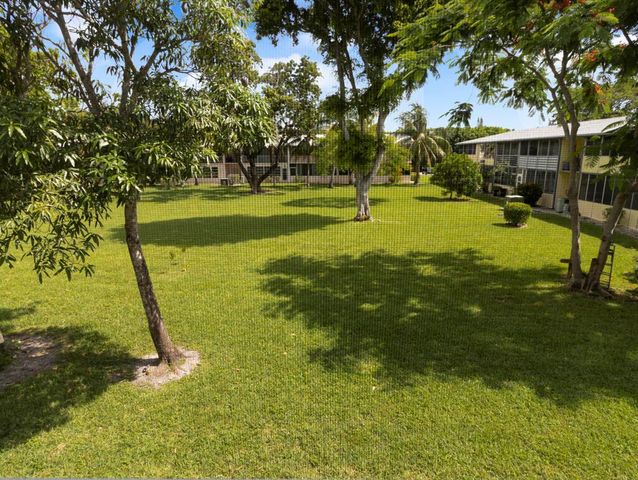 67 Sussex C 67, West Palm Beach, FL 33417