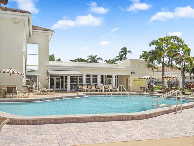 67 Sussex C 67, West Palm Beach, FL 33417
