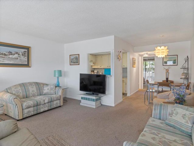 67 Sussex C 67, West Palm Beach, FL 33417