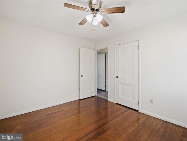 906 STROCK DRIVE DR, Chambersburg, PA 17202