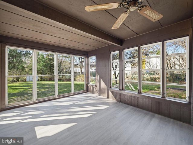 906 STROCK DRIVE DR, Chambersburg, PA 17202