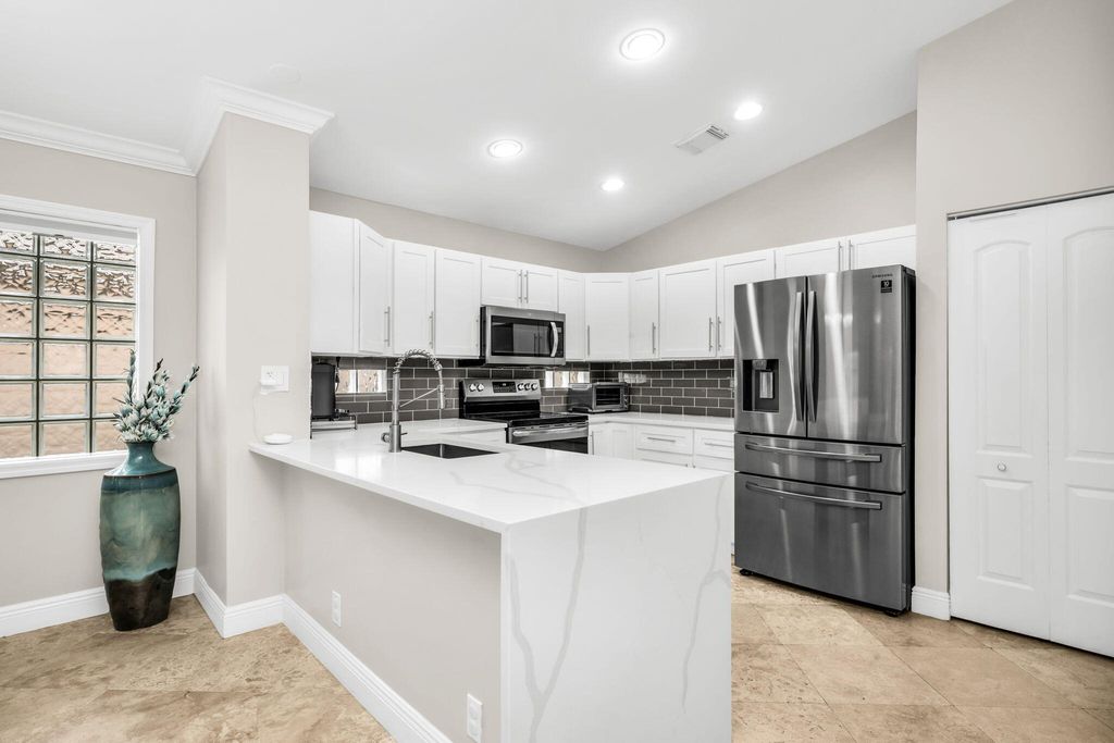 12361 NW 55th Street, Coral Springs, FL 33076