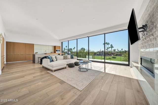 6331 E PHOENICIAN Boulevard 6, Scottsdale, AZ 85251