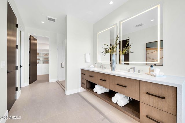 6331 E PHOENICIAN Boulevard 6, Scottsdale, AZ 85251