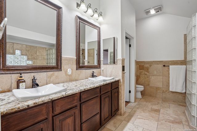 9331 GARDENIA BEND DR, Garden Ridge, TX 78266