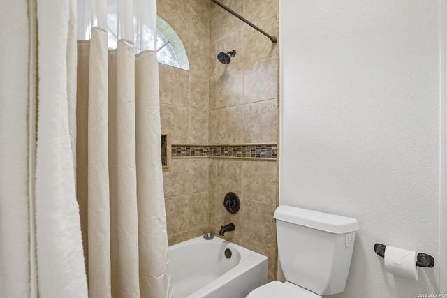 9331 GARDENIA BEND DR, Garden Ridge, TX 78266