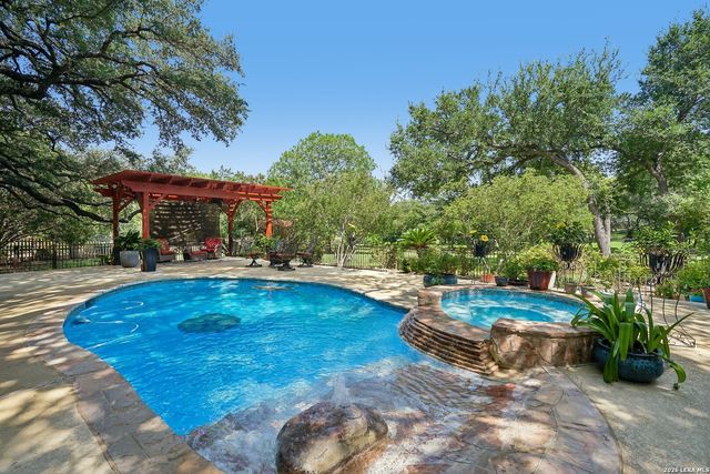 9331 GARDENIA BEND DR, Garden Ridge, TX 78266