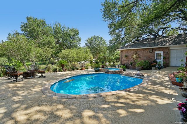 9331 GARDENIA BEND DR, Garden Ridge, TX 78266