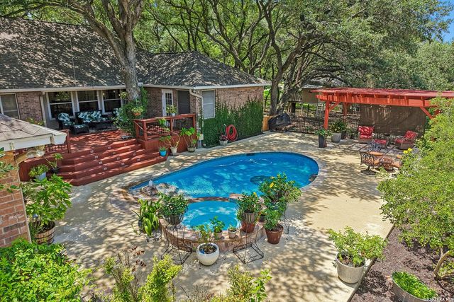 9331 GARDENIA BEND DR, Garden Ridge, TX 78266