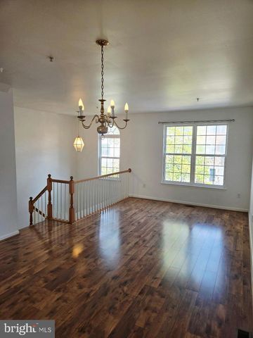 4119 APPLE LEAF CT, Pasadena, MD 21122
