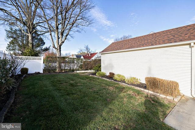 1900 W HIGH ST, Haddon Heights, NJ 08035