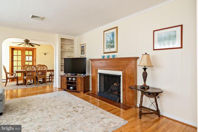 1900 W HIGH ST, Haddon Heights, NJ 08035