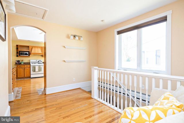 1900 W HIGH ST, Haddon Heights, NJ 08035