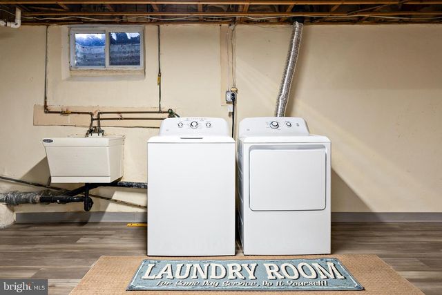 1900 W HIGH ST, Haddon Heights, NJ 08035