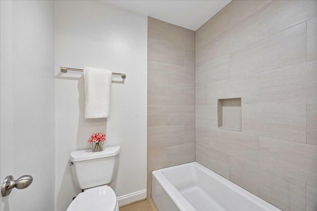 14131 Barryknoll Lane, Houston, TX 77079