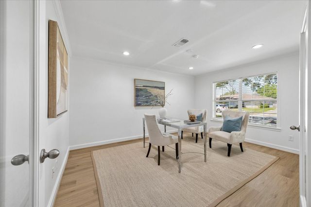 14131 Barryknoll Lane, Houston, TX 77079