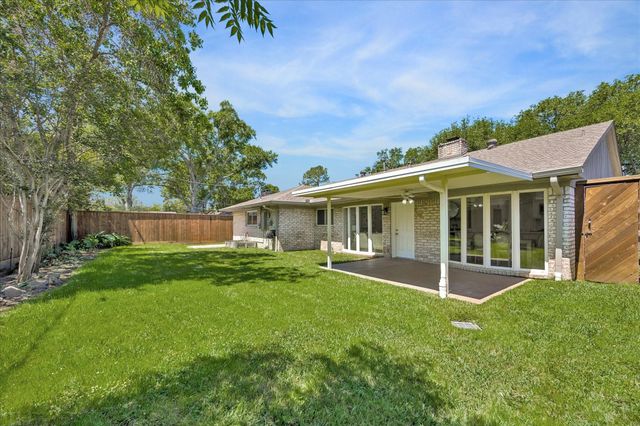 14131 Barryknoll Lane, Houston, TX 77079