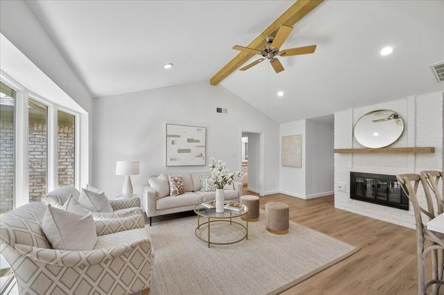 14131 Barryknoll Lane, Houston, TX 77079