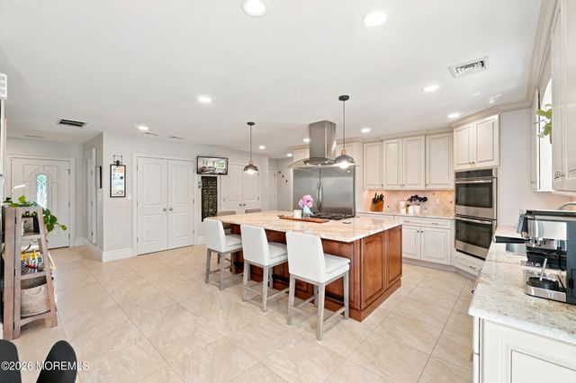 22 Belfast Avenue, Hazlet, NJ 07730