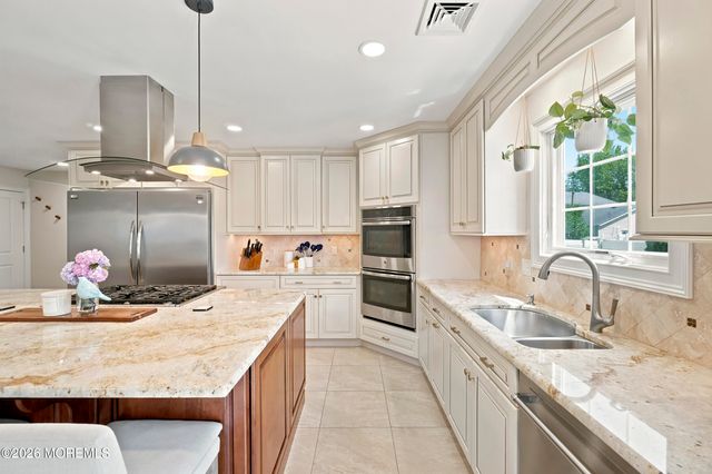 22 Belfast Avenue, Hazlet, NJ 07730