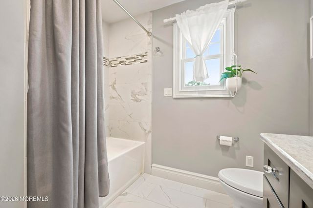 22 Belfast Avenue, Hazlet, NJ 07730