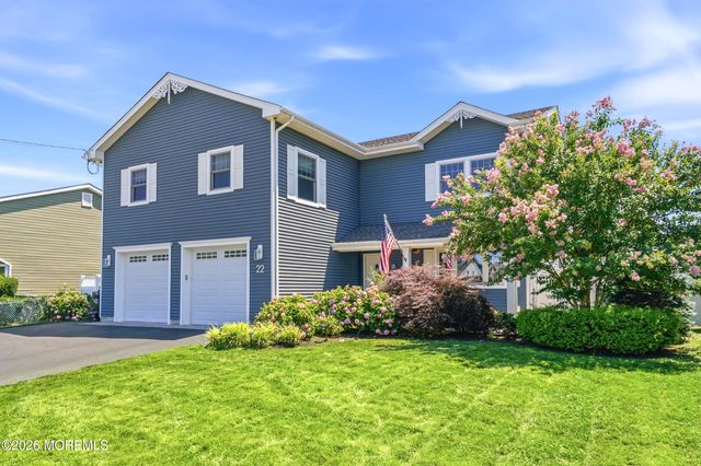 22 Belfast Avenue, Hazlet, NJ 07730